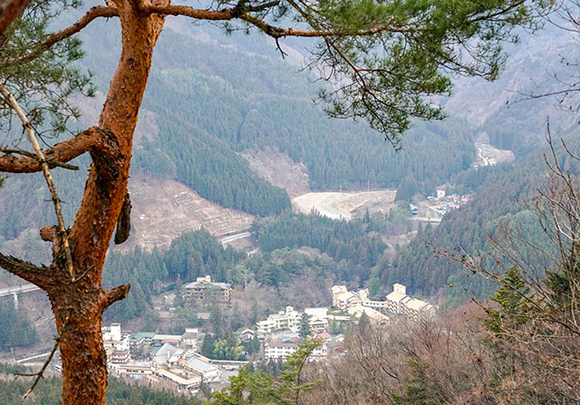 水晶山