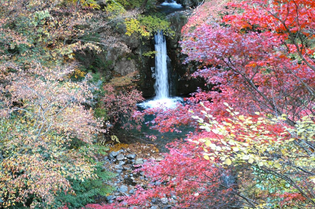 小泉の滝