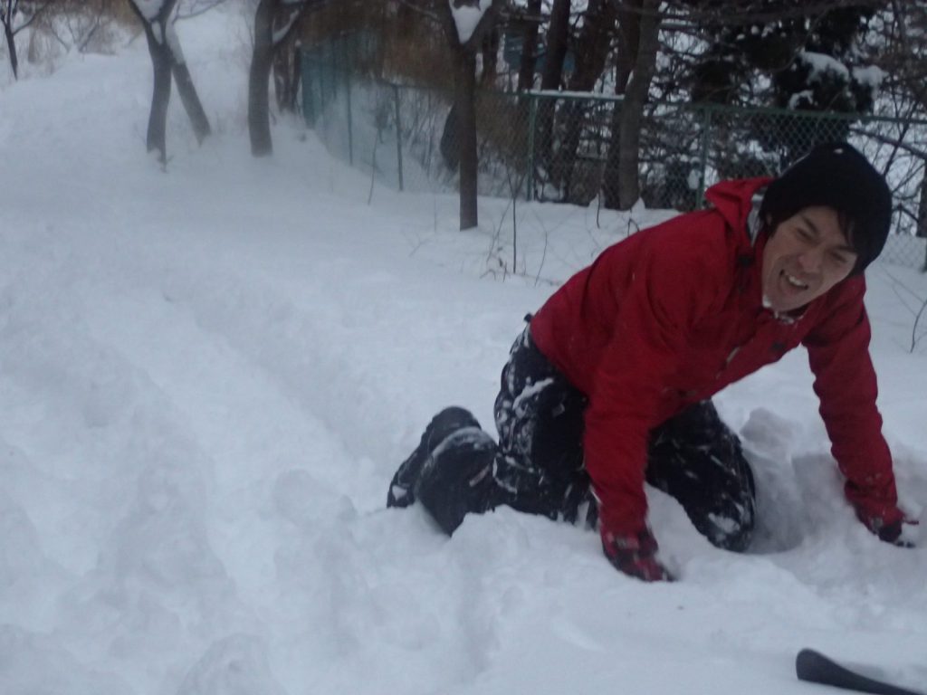 雪板 四万温泉アクティビティ 雪遊び