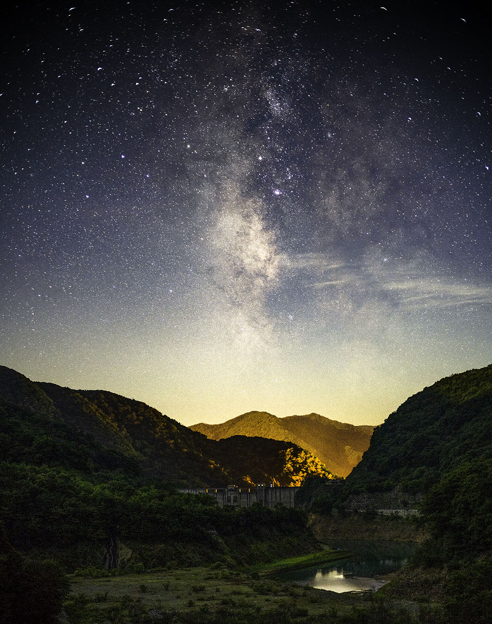 今年の夏は夕立が少ないので四万温泉の星がきれいです