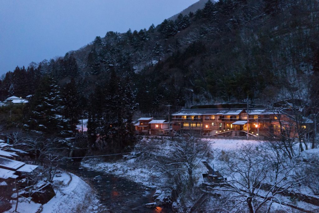 四万温泉柏屋旅館