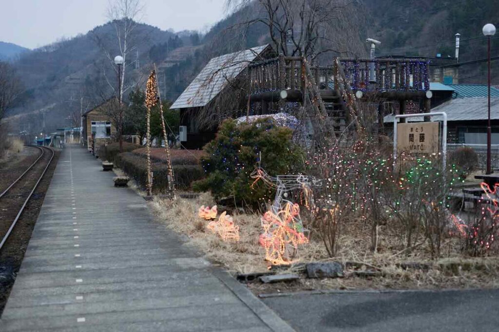 わたらせ渓谷鉄道間藤駅