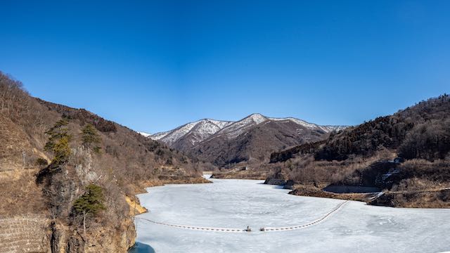 奥四万湖